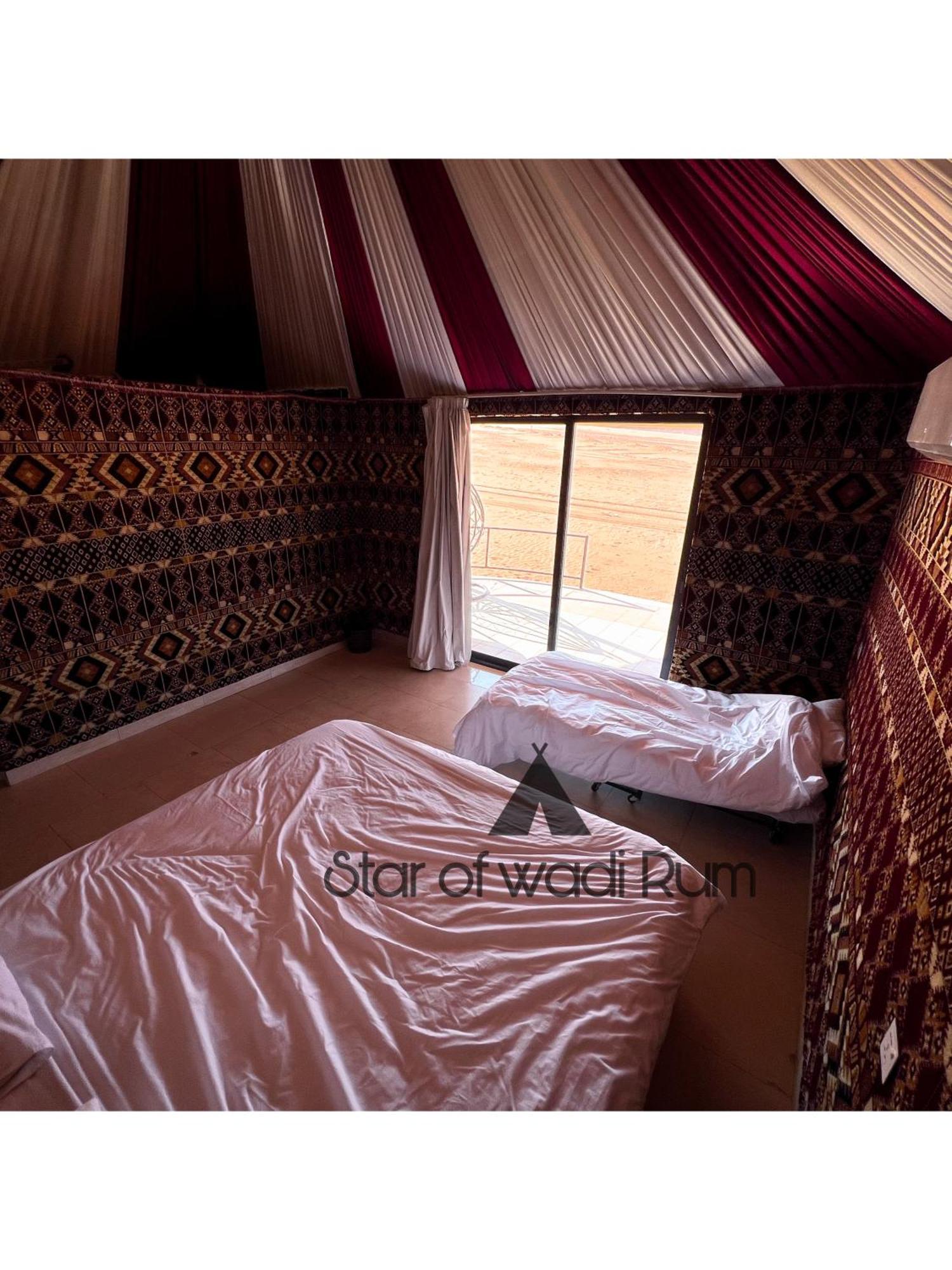 Star Of Wadi Rum Buitenkant foto
